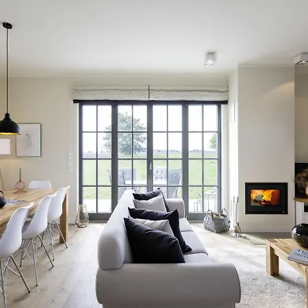 Reetland Am - Luxus Reetdachvilla Mit 3 Schlafzimmern, Sauna Und Kamin E07 Dranske