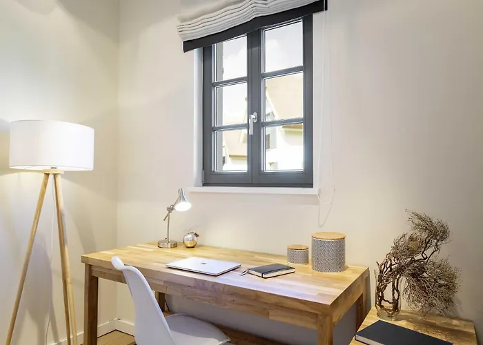 펜션 Reetland Am - Luxus Reetdachvilla Mit 3 Schlafzimmern, Sauna Und Kamin E07