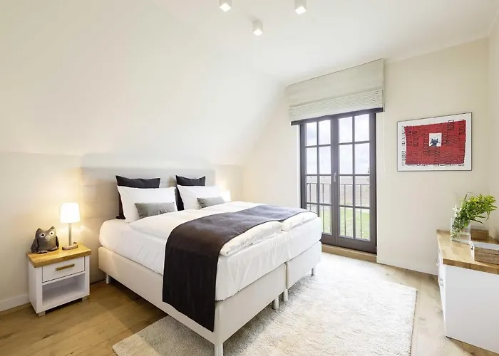 Reetland Am - Luxus Reetdachvilla Mit 3 Schlafzimmern, Sauna Und Kamin E07 * 드란스케