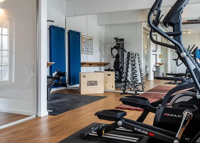 Reetland Am - Luxus Reetdachvilla Mit 3 Schlafzimmern, Sauna Und Kamin E07 펜션